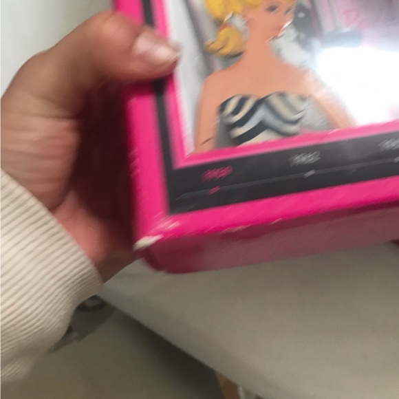 1959 Barbie
NIB - Picture 3 of 6